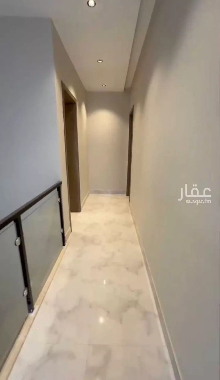 فيلا للبيع في شارع محمد فرج, حي الرياض, مدينة جدة, منطقة مكة المكرمة 1 صورة