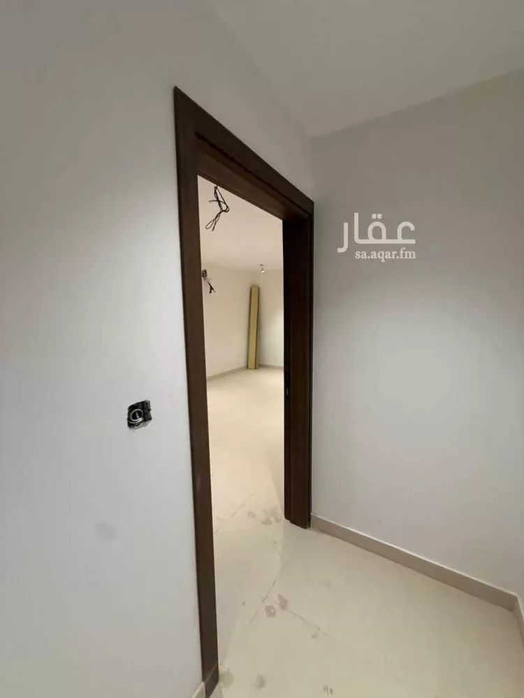 عمارة للبيع في شارع ذو الرمة, حي السلام, مدينة الرياض, منطقة الرياض 8