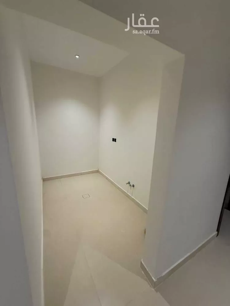 عمارة للبيع في شارع ذو الرمة, حي السلام, مدينة الرياض, منطقة الرياض صورة 3