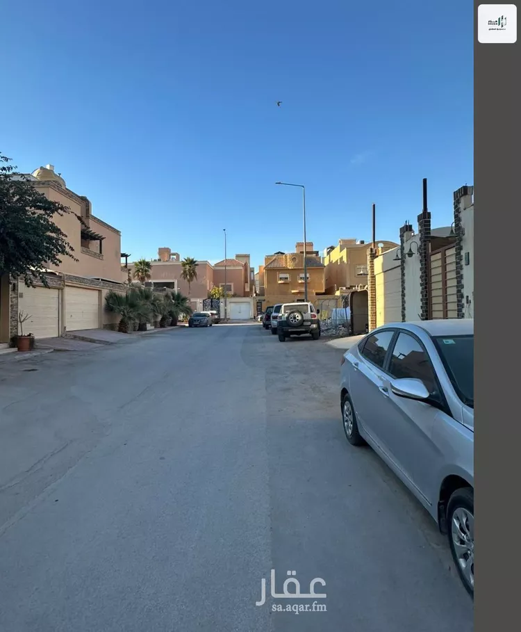 فيلا للبيع في شارع الفستق, حي الياسمين, مدينة الرياض, منطقة الرياض صورة 2