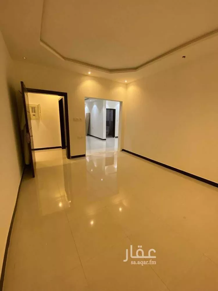 شقة للبيع في شارع عسير ، حي ظهرة لبن ، الرياض ، منطقة الرياض صورة 3