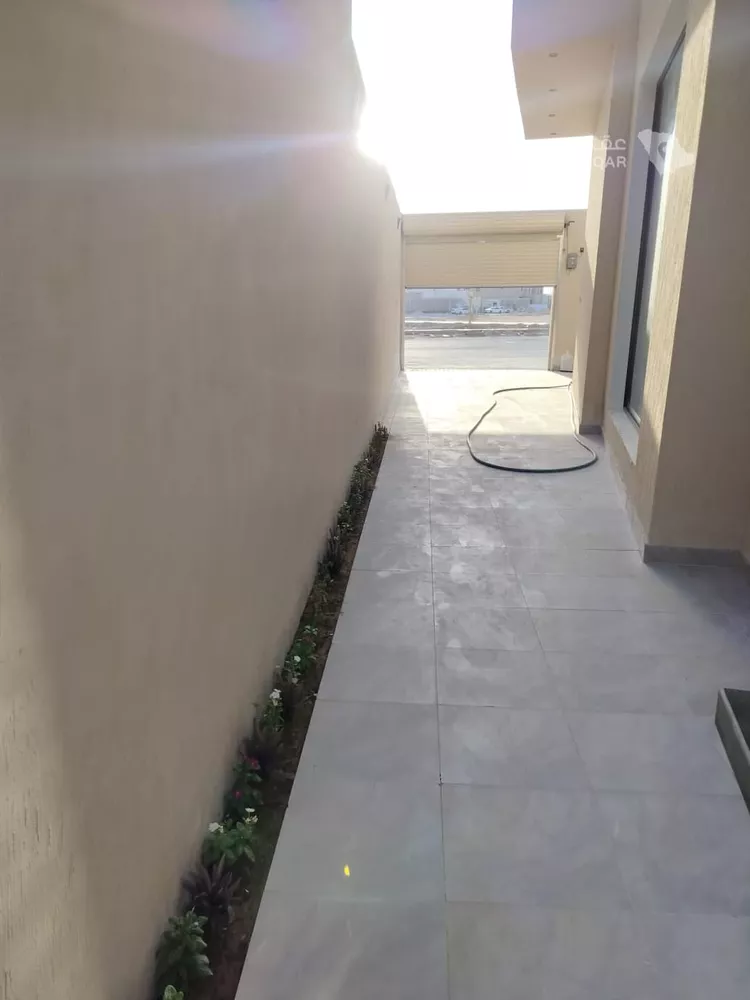 فيلا للبيع في شارع 31525780, حي النظيم, مدينة الرياض, منطقة الرياض 8