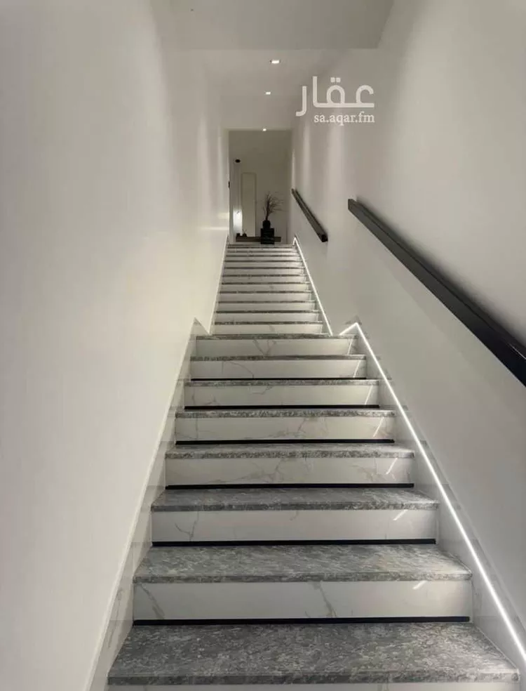 دور للبيع في شارع طريق الريان, حي الفلاح, مدينة بريدة, منطقة القصيم صورة 3