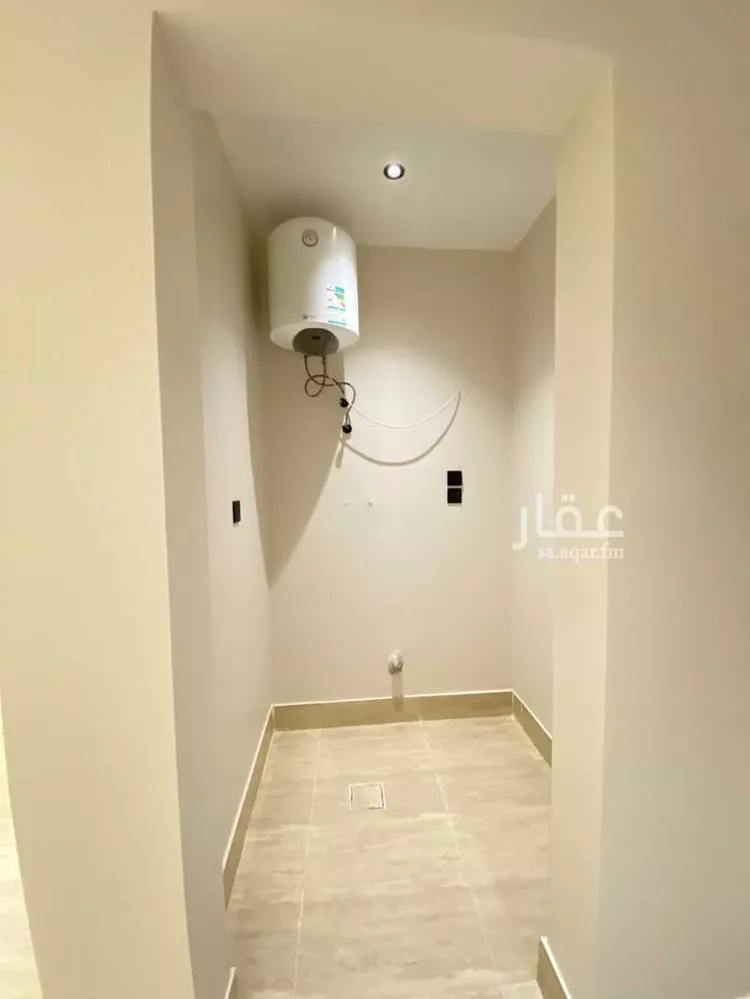 شقة للبيع في شارع الليلك, حي المنتزة, مدينة الدمام, المنطقة الشرقية صورة 2