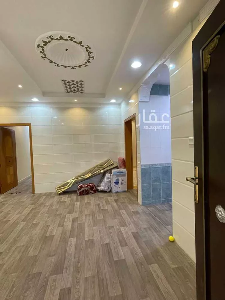 دور للإيجار في شارع دينار الحجام, حي الشرف, مدينة خميس مشيط, منطقة عسير صورة 2