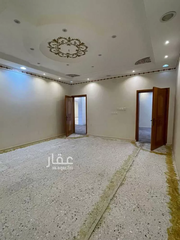 دور للإيجار في شارع دينار الحجام, حي الشرف, مدينة خميس مشيط, منطقة عسير صورة 4