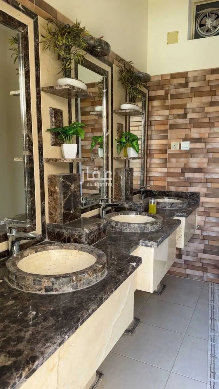 استراحة للبيع في حي ، شارع هشام الكناني ، حي مشرف ، الخرج ، الخرج صورة 5