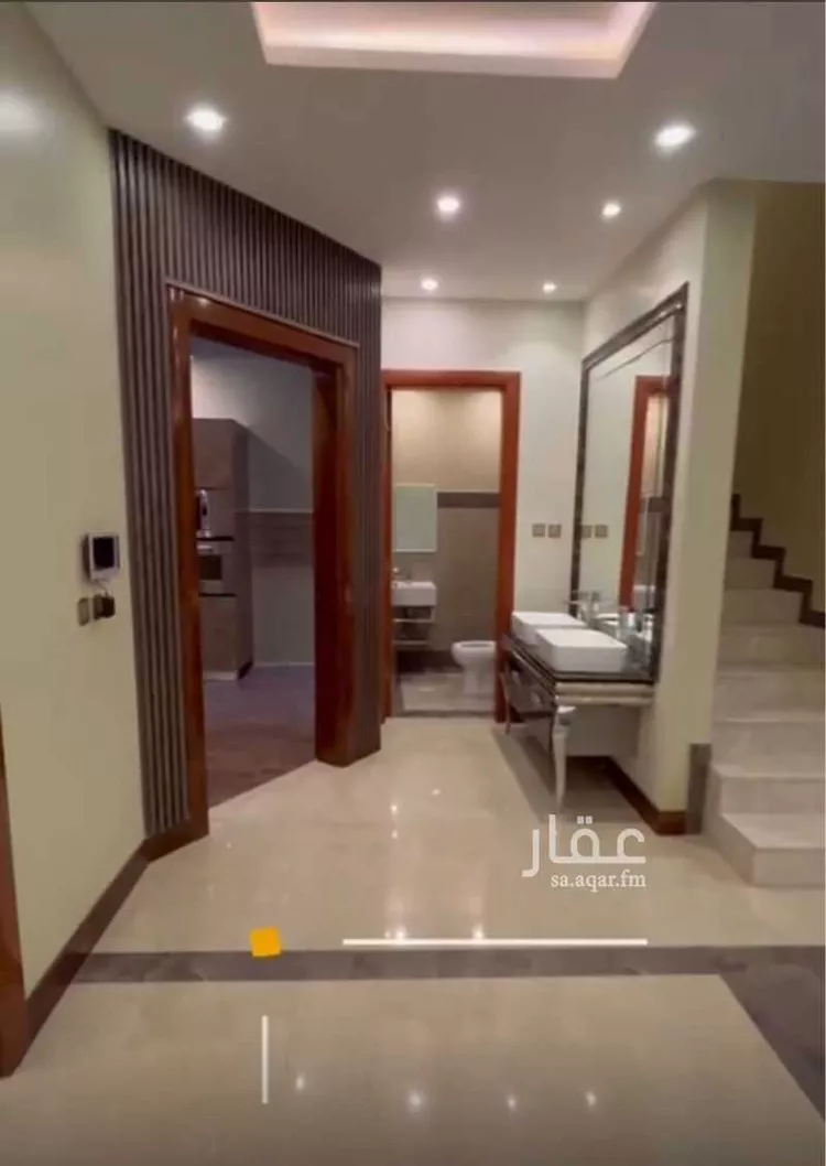 فيلا للبيع في شارع الحرملية, حي لبن, مدينة الرياض, منطقة الرياض
