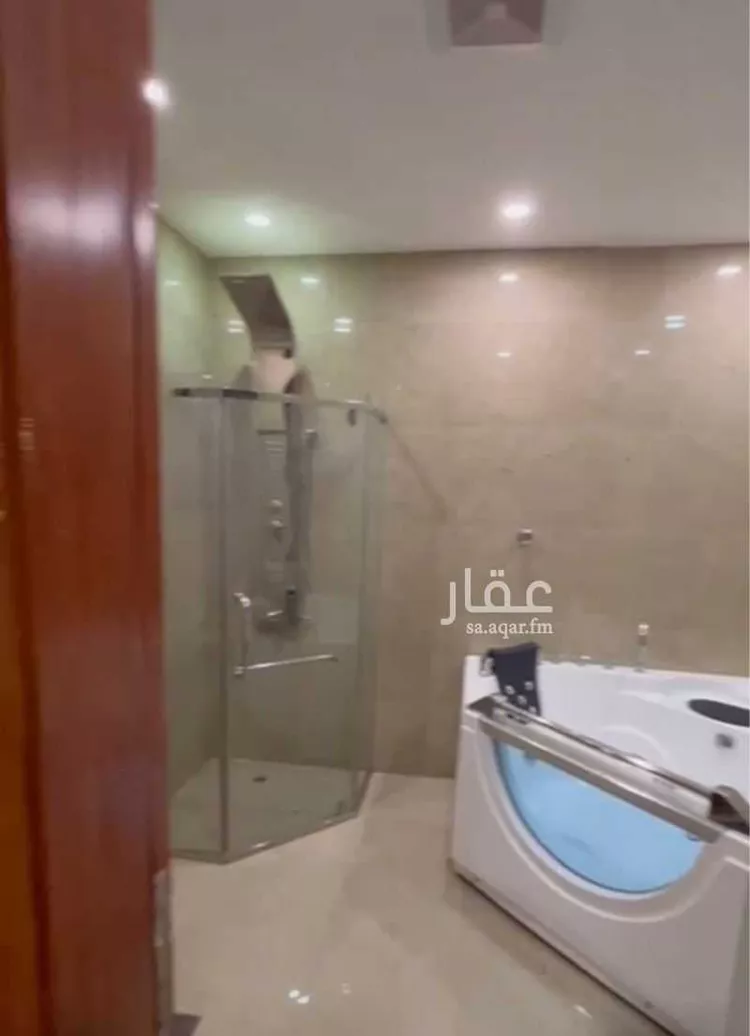 Villa for Sale in Riyadh Laban 9