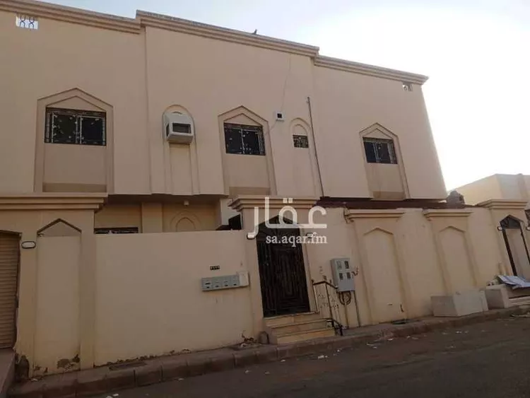 Building for Sale in Medina Alaaziziyah
