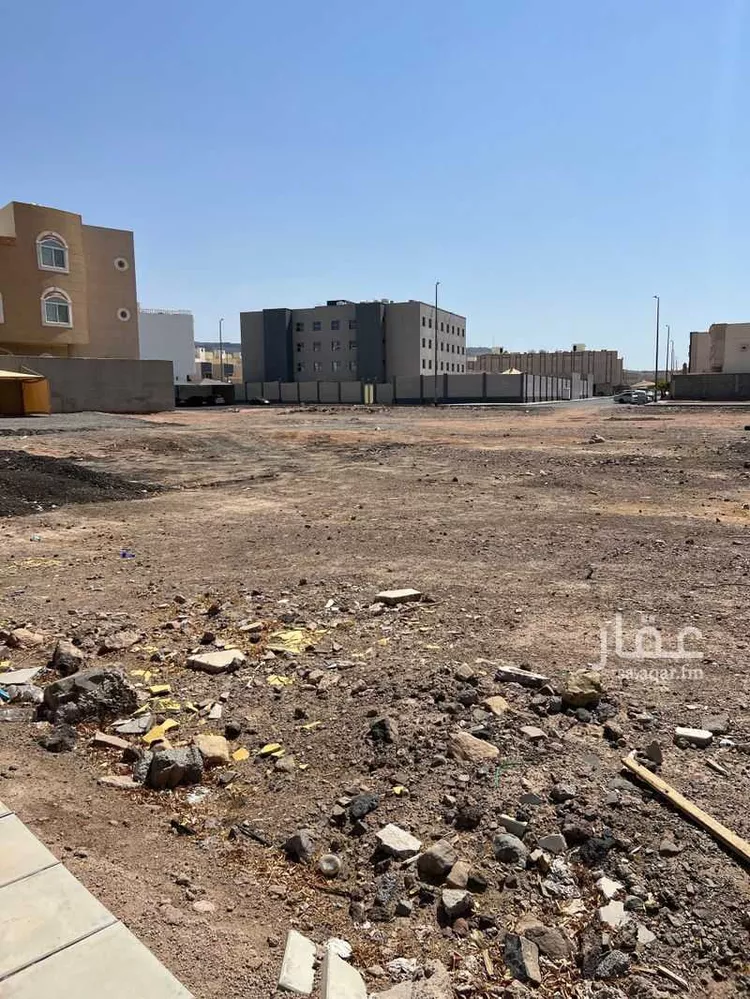 أرض للبيع في شارع السائب ابن الاقرع, حي الحديقة, مدينة المدينة المنورة, منطقة المدينة المنورة