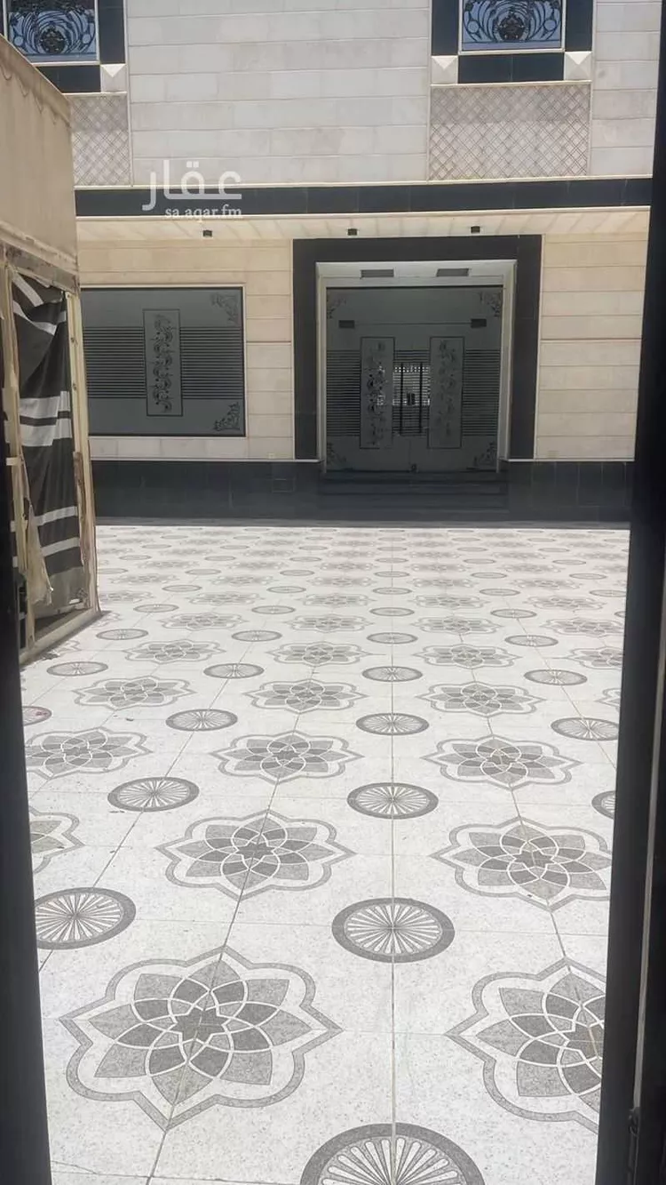 عمارة للبيع في شارع وهب بن زمعه التميمى, حي شوران, مدينة المدينة المنورة, منطقة المدينة المنورة صورة 5