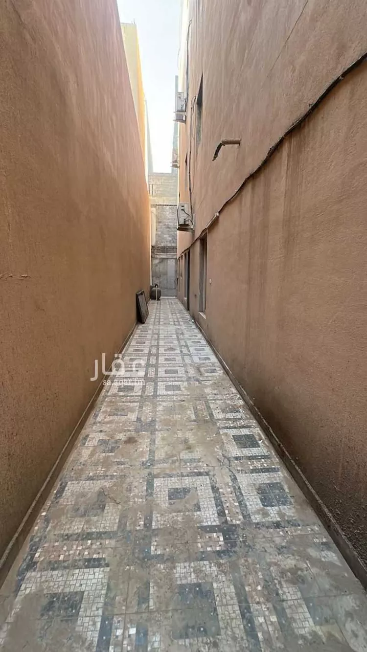 عمارة للبيع في شارع محمد بن ابي زيد البصري, حي الرانوناء, مدينة المدينة المنورة, منطقة المدينة المنورة 9
