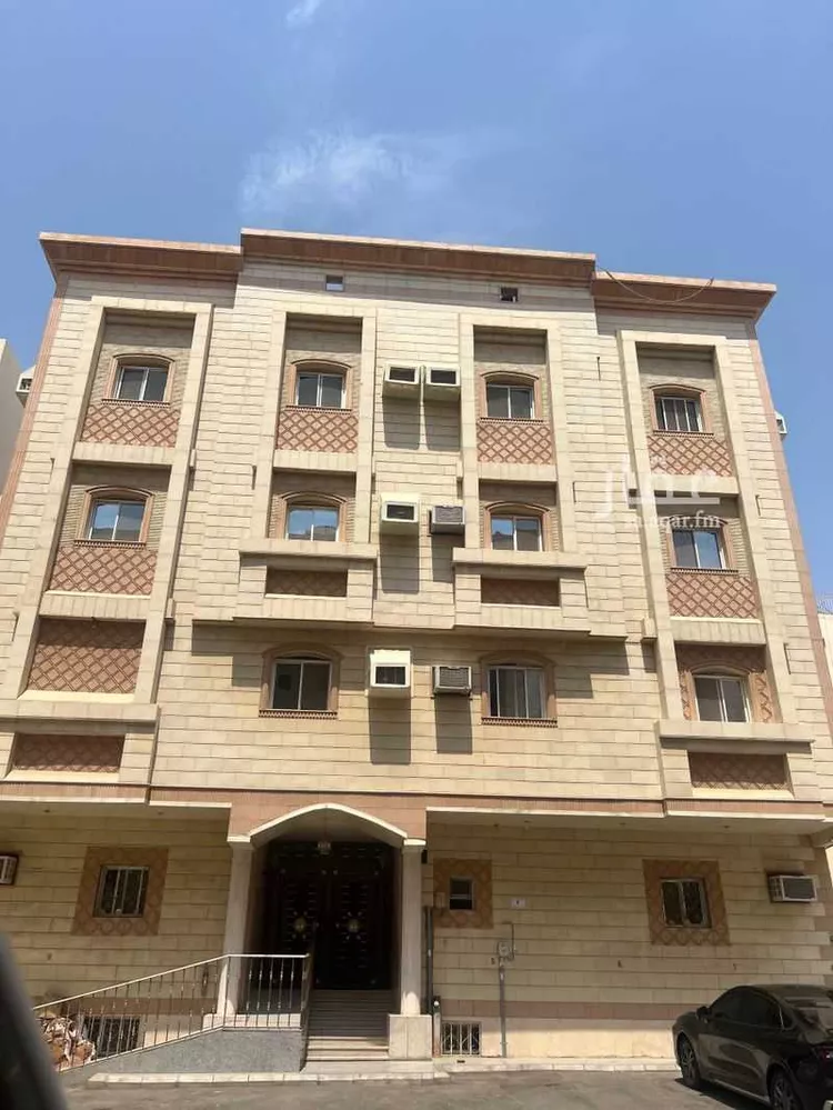 Building for Sale in Medina Al Aridh
