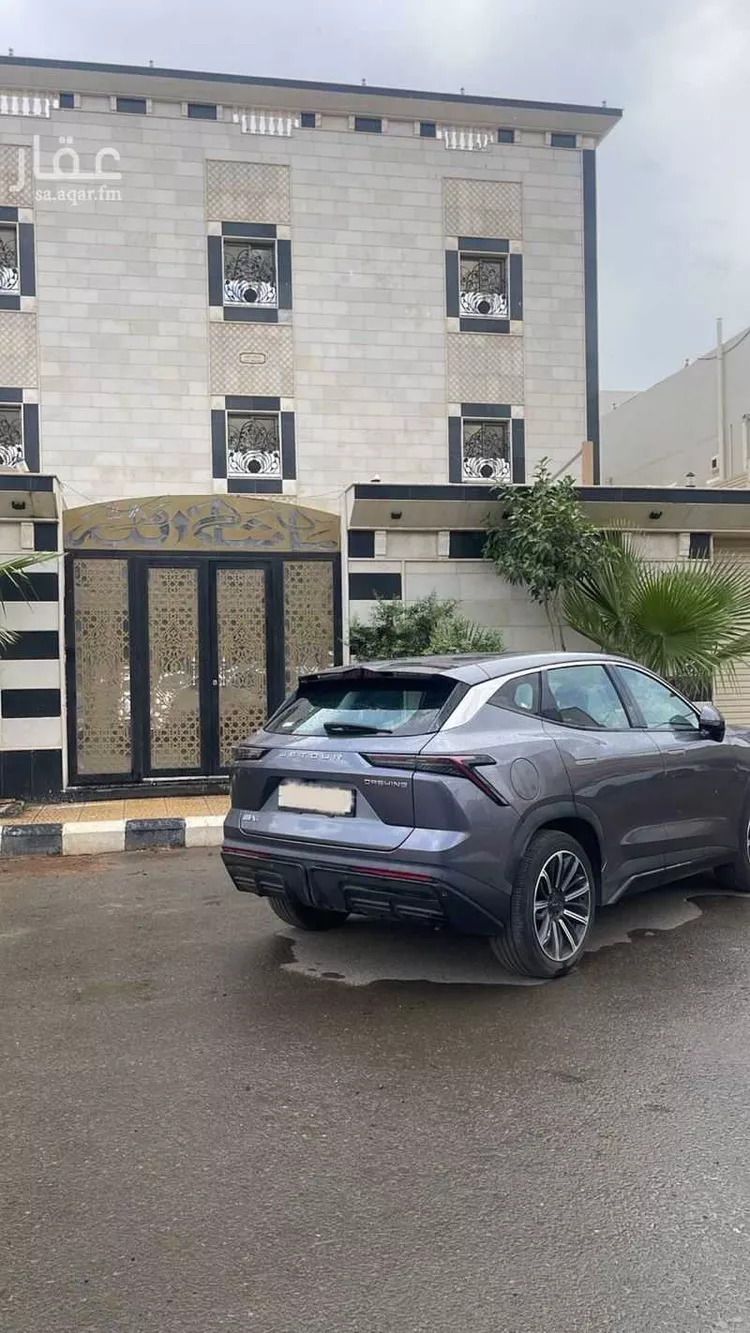 عمارة للبيع في شارع وهب بن زمعه التميمى, حي شوران, مدينة المدينة المنورة, منطقة المدينة المنورة 1 صورة