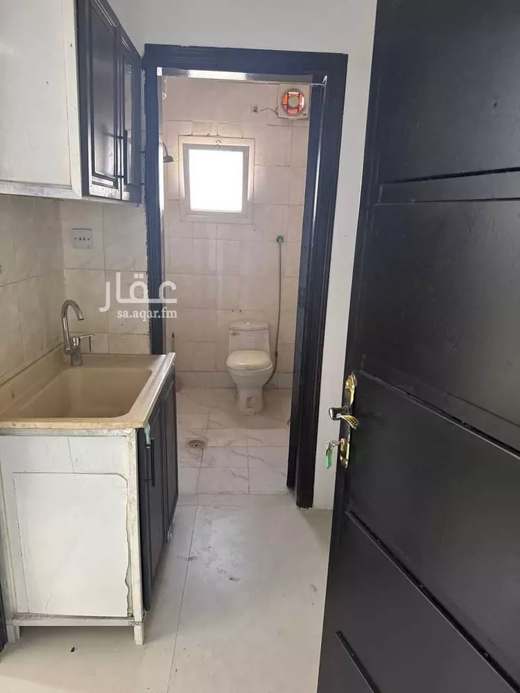 غرفة للإيجار في شارع يزيد بن مزيد, حي السعادة, مدينة الرياض, منطقة الرياض 3