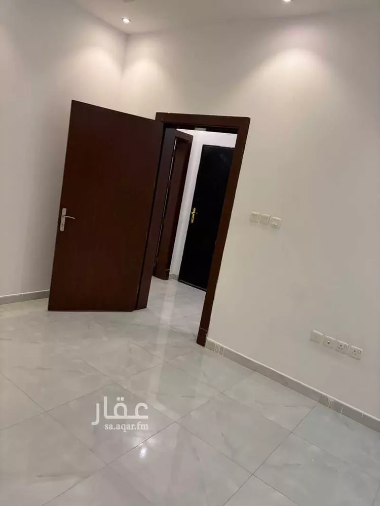 عمارة للإيجار في شارع الدهناء, حي الملقا, مدينة الرياض, منطقة الرياض صورة 2