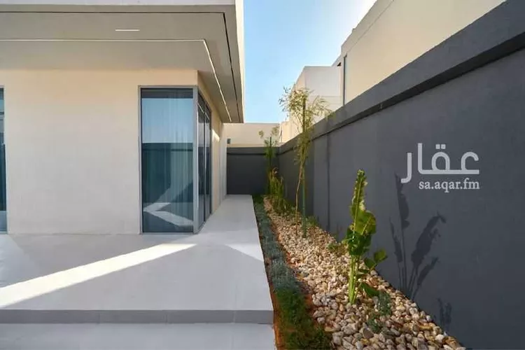 فيلا للبيع في شارع يحيى بن اسماعيل, حي الفاروق, مدينة الرياض, منطقة الرياض صورة 2