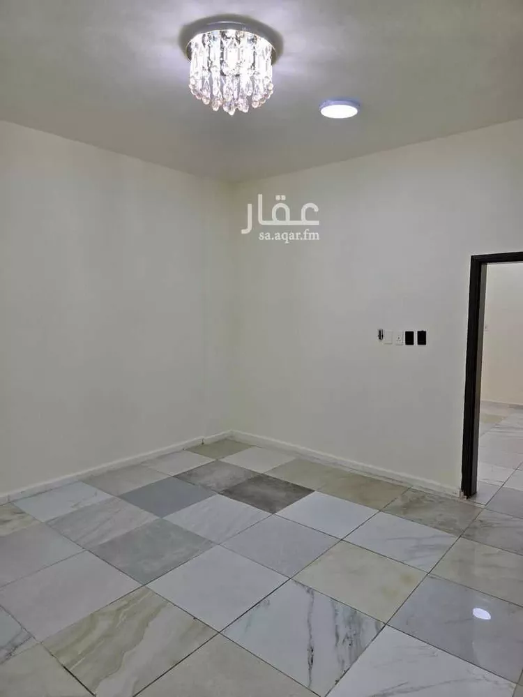 شقة للإيجار في شارع عامر بن فهيره, حي الروضة, مدينة الدمام, المنطقة الشرقية صورة 3
