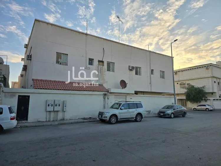 عمارة للبيع في شارع الحسن بن سهل, حي بدر, مدينة الدمام, المنطقة الشرقية صورة 2