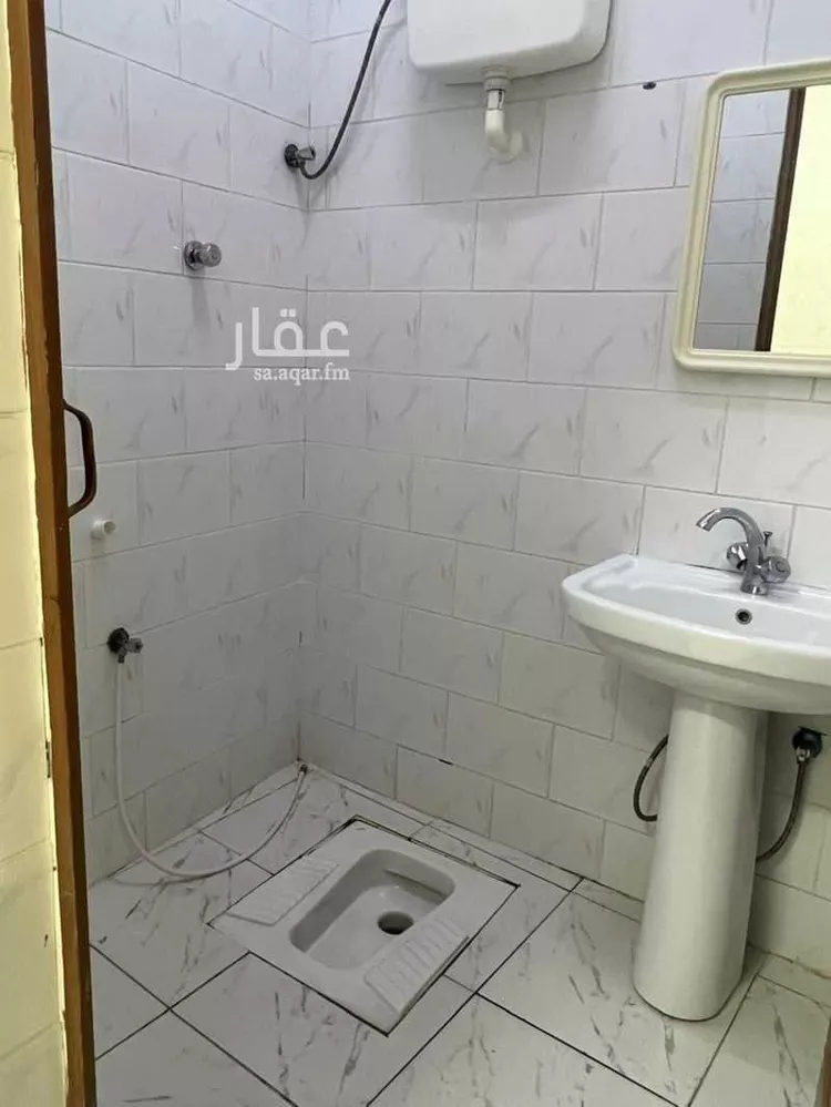 عمارة للبيع في شارع 545313, حي الفيصلية, مدينة الطائف, منطقة مكة المكرمة 8