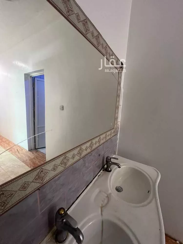 شقة للإيجار في شارع خالد بن الوليد, حي الفيصلية, مدينة الدرعية, منطقة الرياض صورة 2