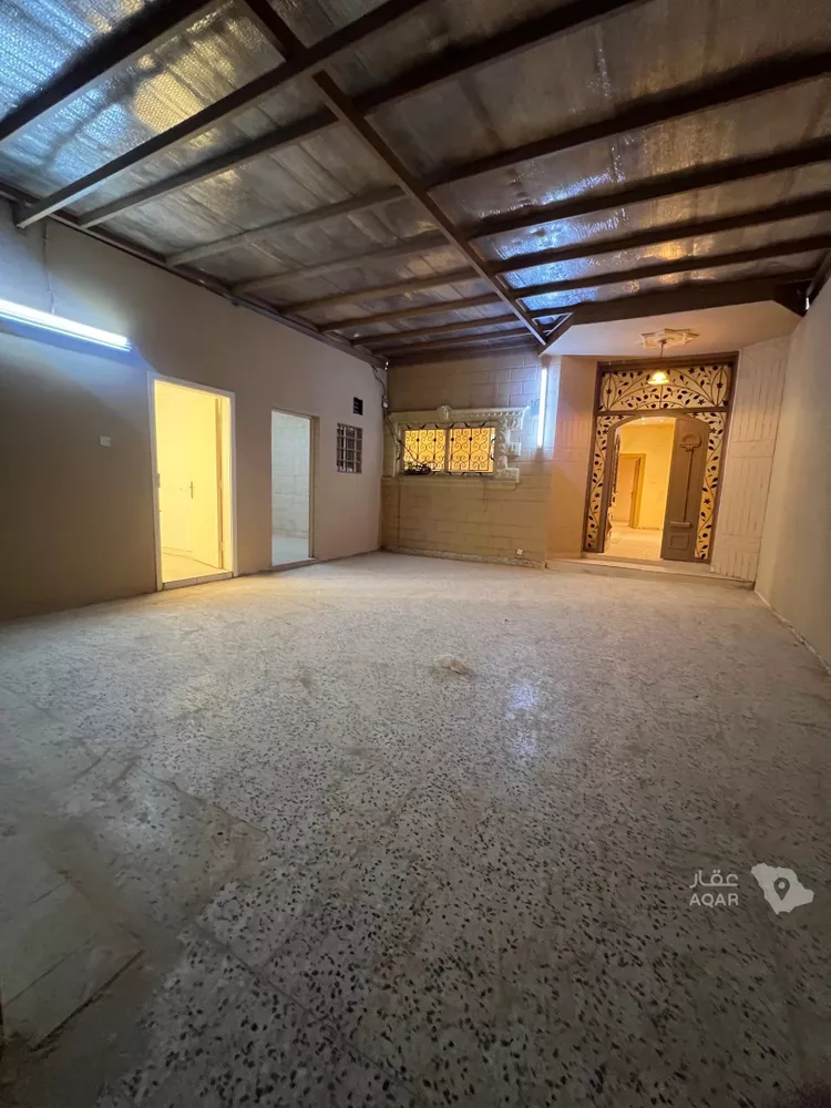Floor for Rent in Ad Diriyah Ad Diriyah Al Jadidah 17