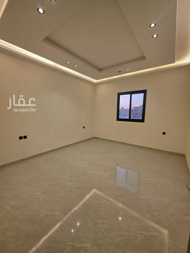 دور للبيع في شارع عبدالله بن دخيل, حي عكاظ, مدينة الرياض, منطقة الرياض صورة 5