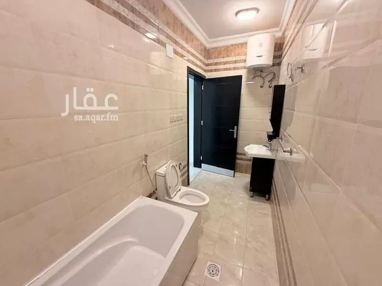 شقة للإيجار في شارع الفضة, حي عين الخيف, مدينة المدينة المنورة, منطقة المدينة المنورة 21