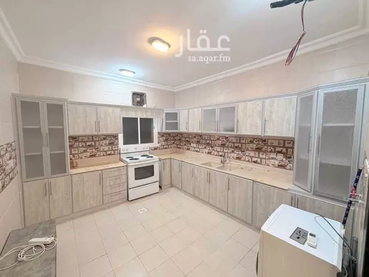 شقة للإيجار في شارع الفضة, حي عين الخيف, مدينة المدينة المنورة, منطقة المدينة المنورة 19