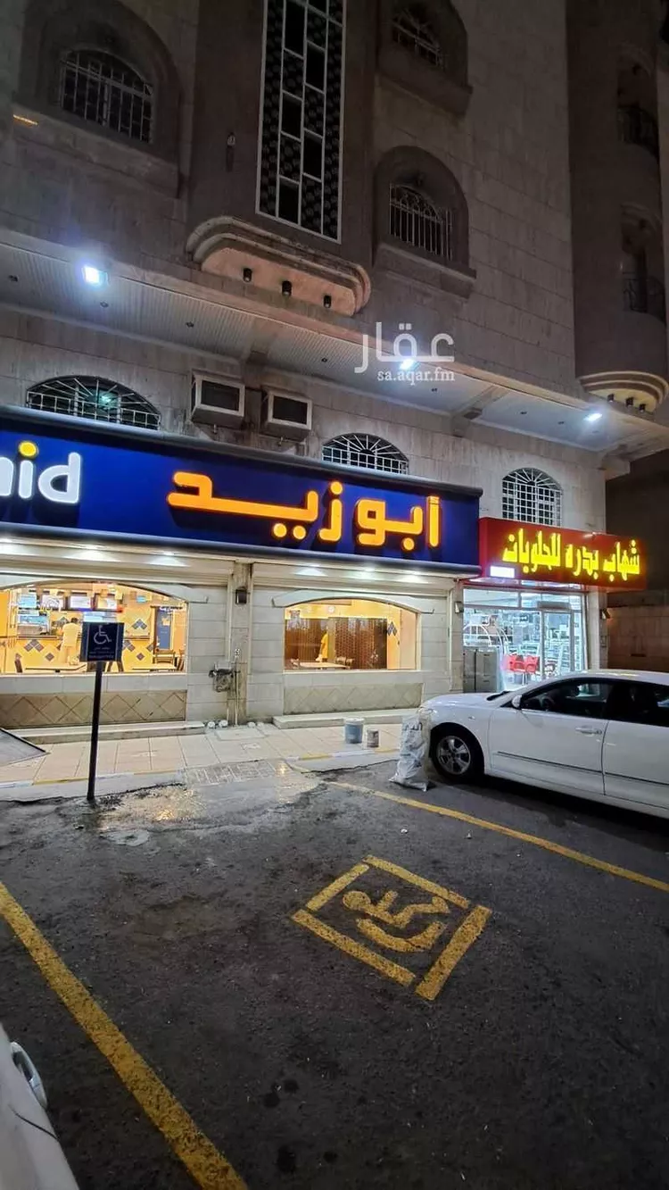 عمارة للإيجار في شارع وهيب بن عمير, حي السامر, مدينة جدة, منطقة مكة المكرمة