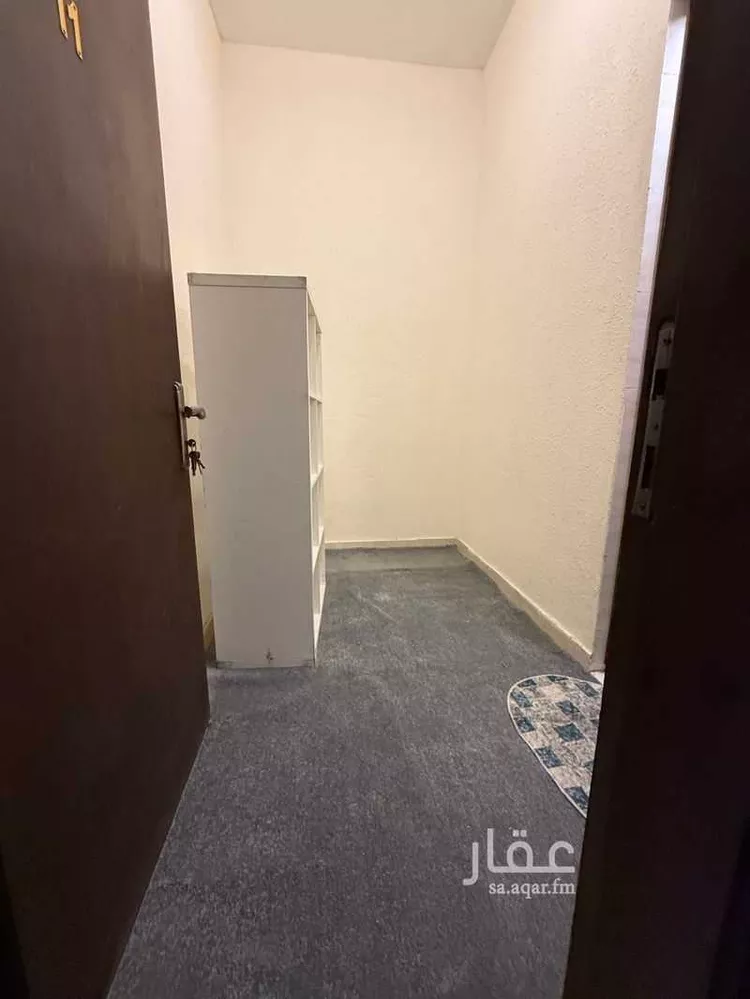 غرفة للإيجار في شارع رفح, حي الورود, مدينة جدة, منطقة مكة المكرمة