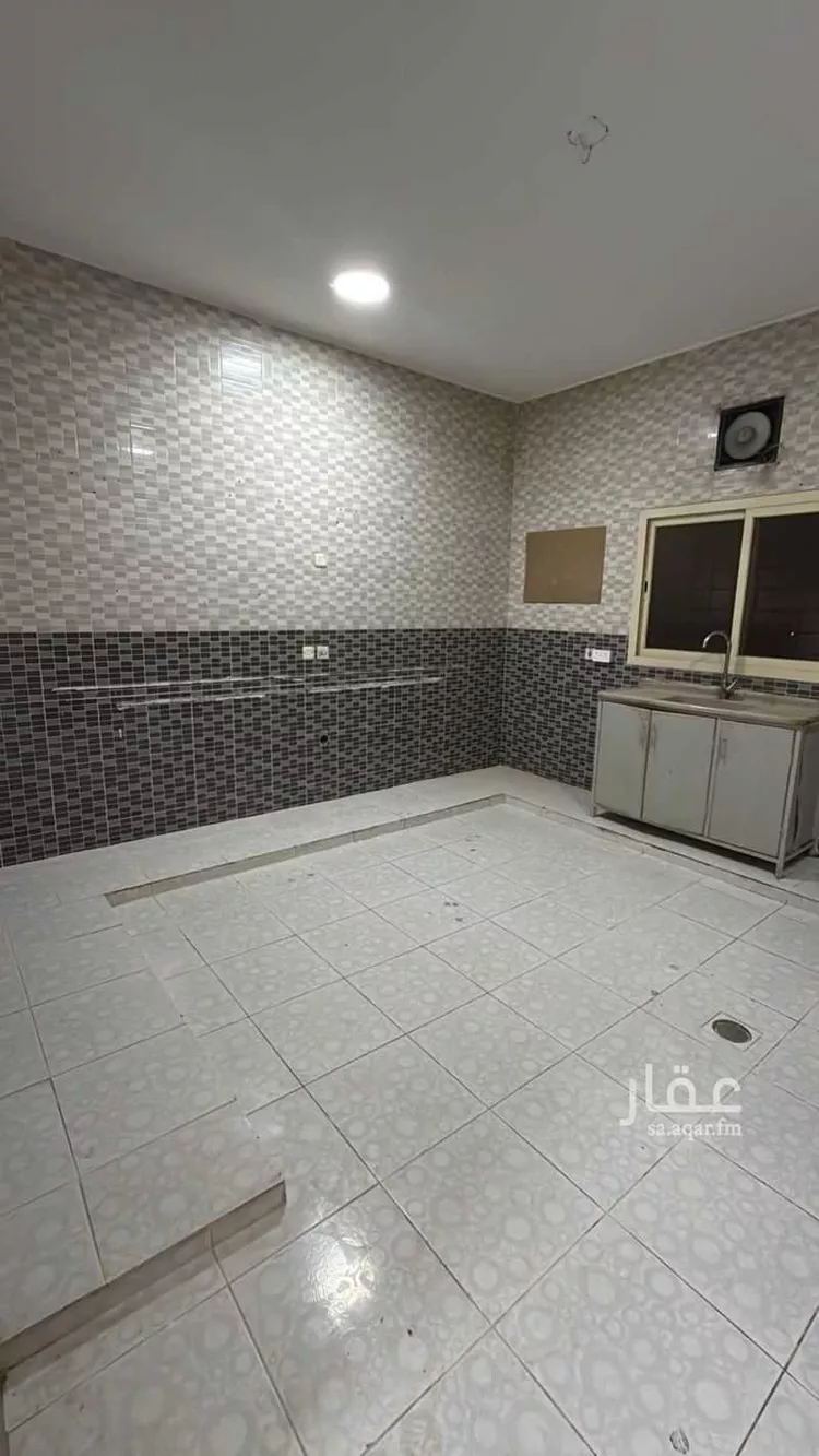 شقة للإيجار في شارع محمود بن زنكي ، حي السلمانية الرابع ، الهفوف ، الاحساء صورة 2
