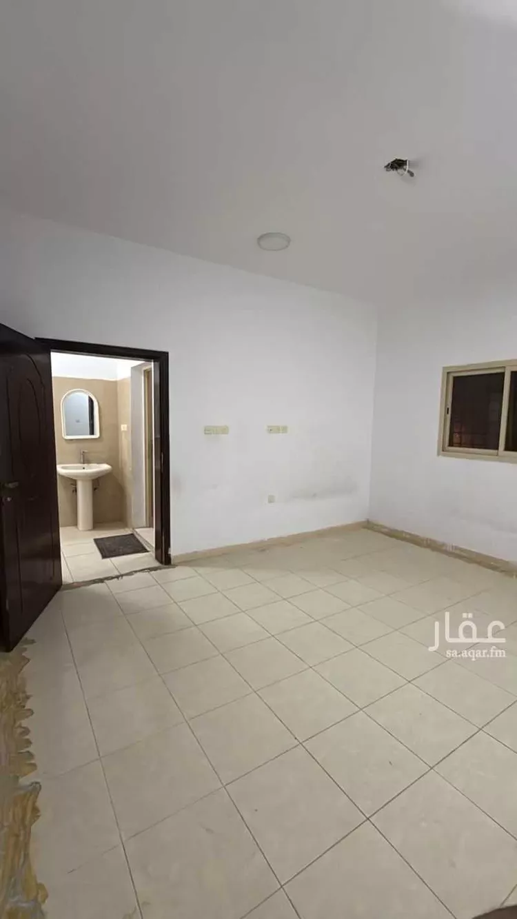 شقة للإيجار في شارع محمود بن زنكي ، حي السلمانية الرابع ، الهفوف ، الاحساء