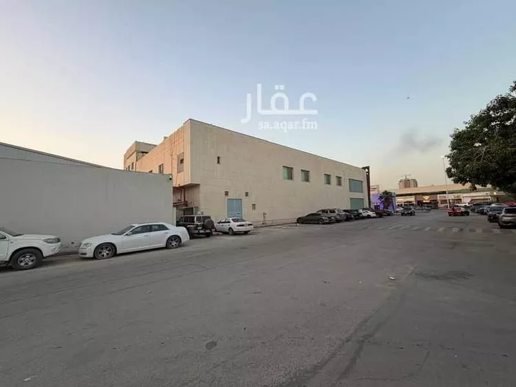 عمارة للبيع في شارع التخصصي, حي المحمدية, مدينة الرياض, منطقة الرياض صورة 5