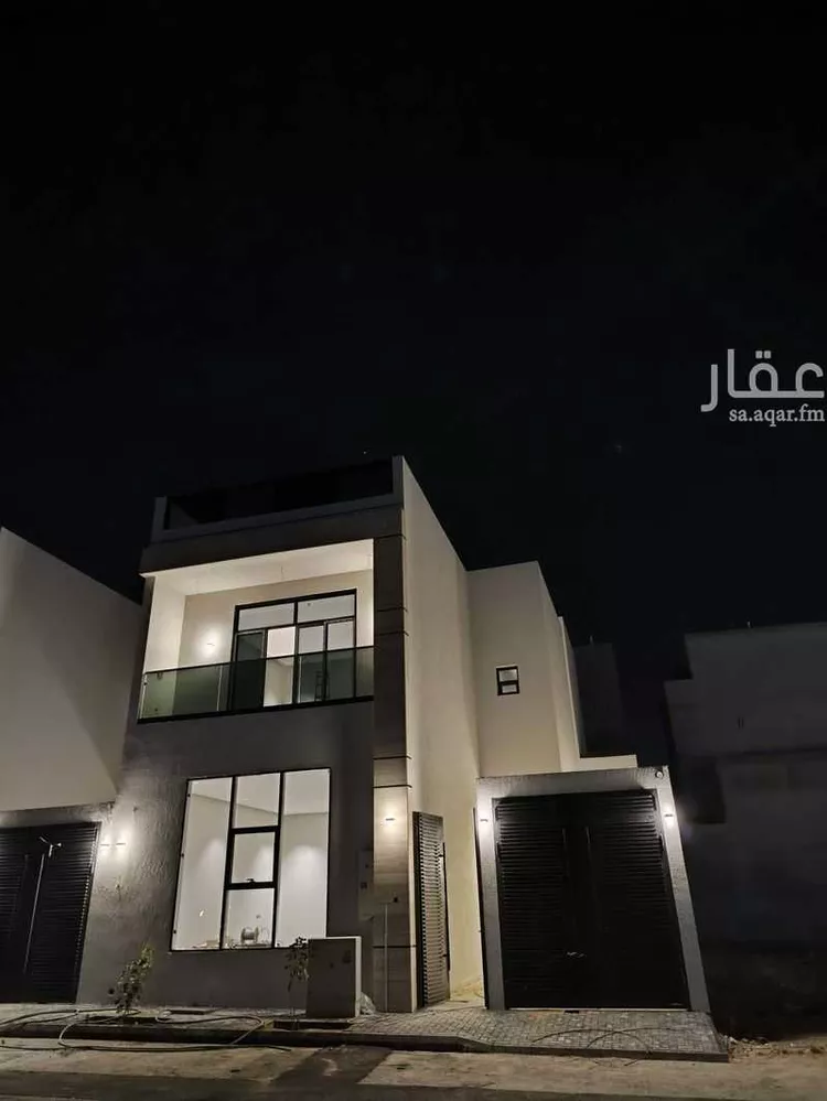 فيلا للبيع في شارع بدرالدين المرجاني, حي المهدية, مدينة الرياض, منطقة الرياض