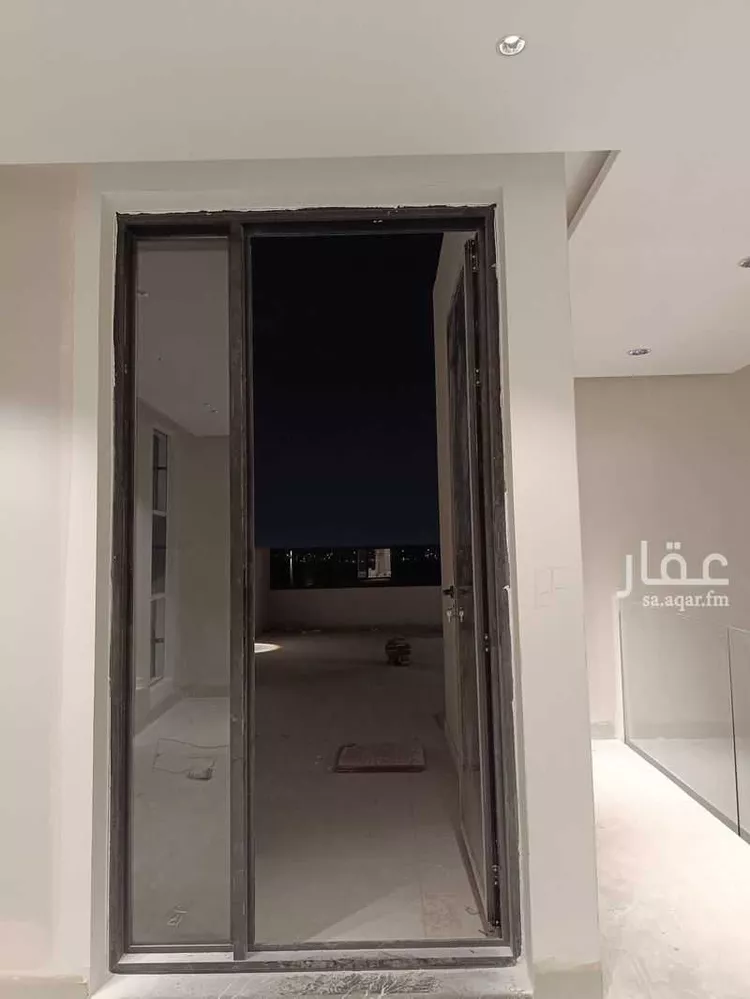 فيلا للبيع في شارع بدرالدين المرجاني, حي المهدية, مدينة الرياض, منطقة الرياض صورة 4