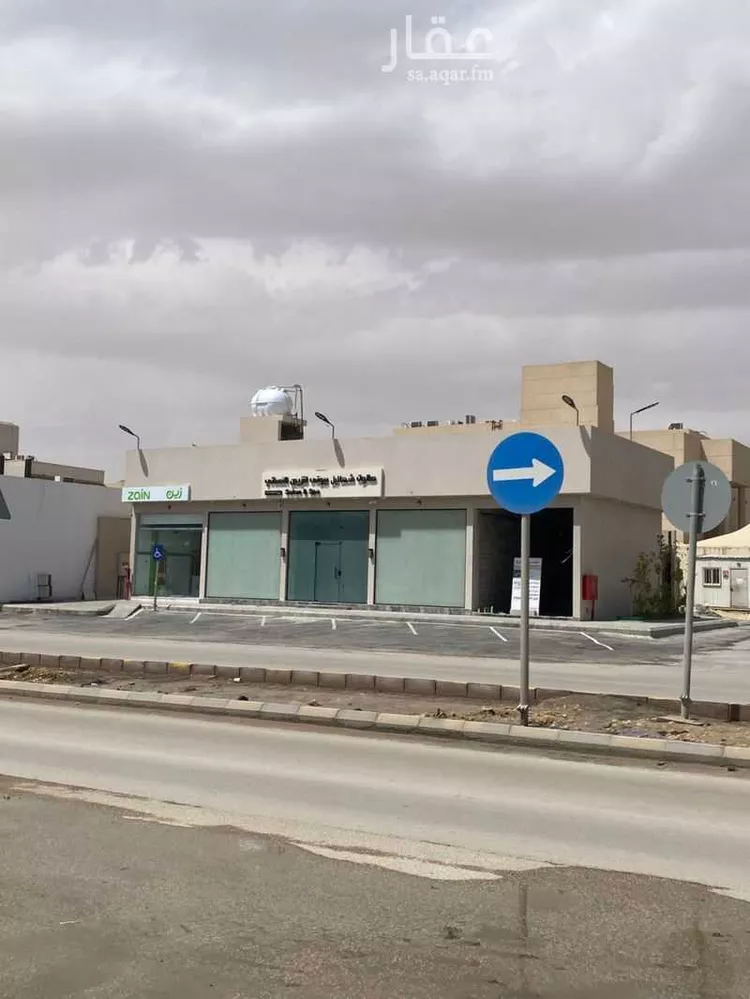 محل للإيجار في شارع اسماء بنت مالك, حي العارض, مدينة الرياض, منطقة الرياض صورة 3