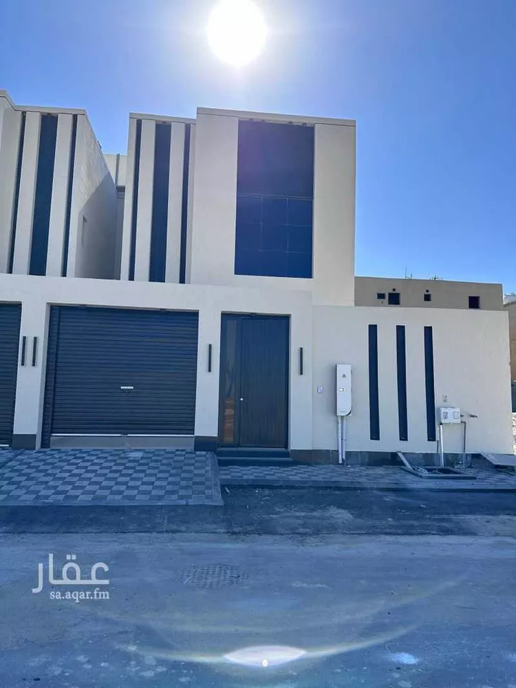 فيلا للبيع في شارع ابن العربي, حي ضاحية الملك فهد, مدينة الدمام, المنطقة الشرقية صورة 2