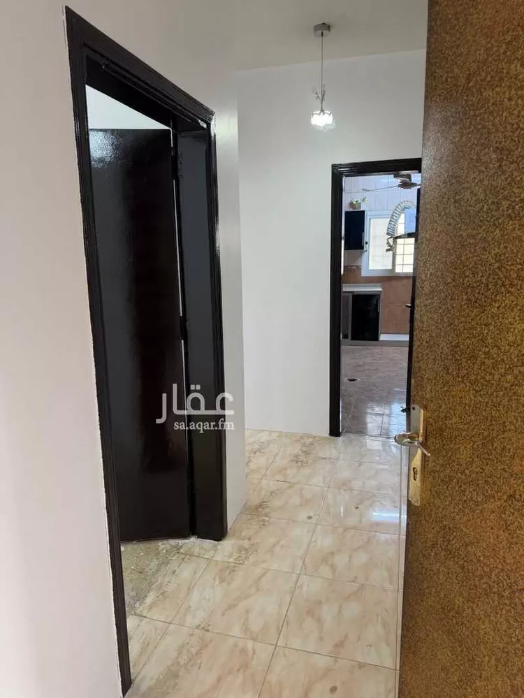 شقة للإيجار في شارع برقة ، حي ظهرة لبن ، الرياض ، منطقة الرياض صورة 2