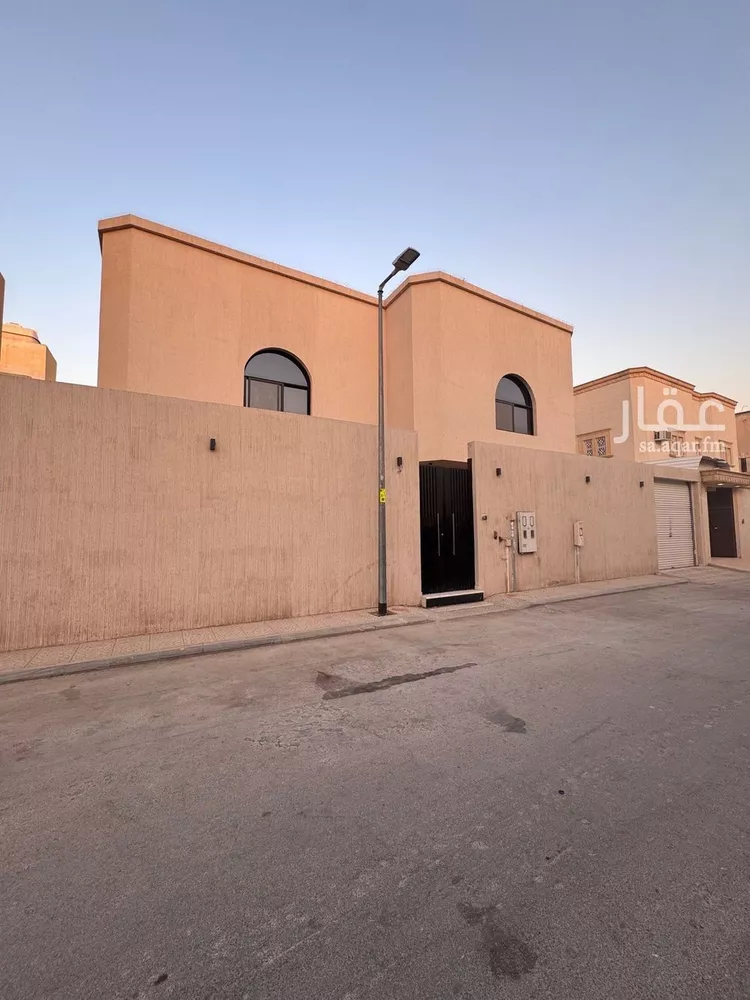 فيلا للبيع في شارع الضبيعة السفلى, حي ظهرة البديعة, مدينة الرياض, منطقة الرياض