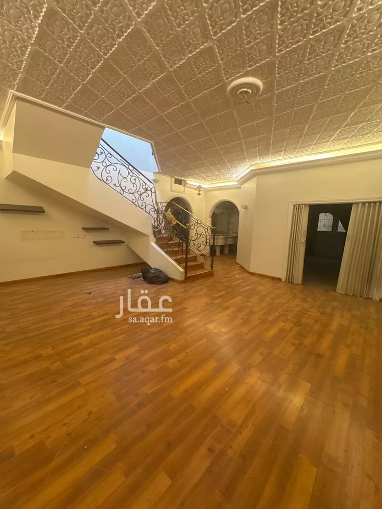Villa for Rent in Riyadh Shubra 9