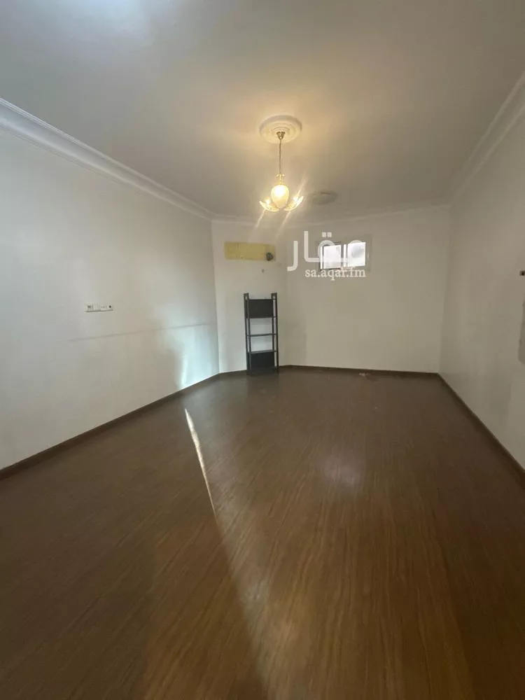 Villa for Rent in Riyadh Shubra 13