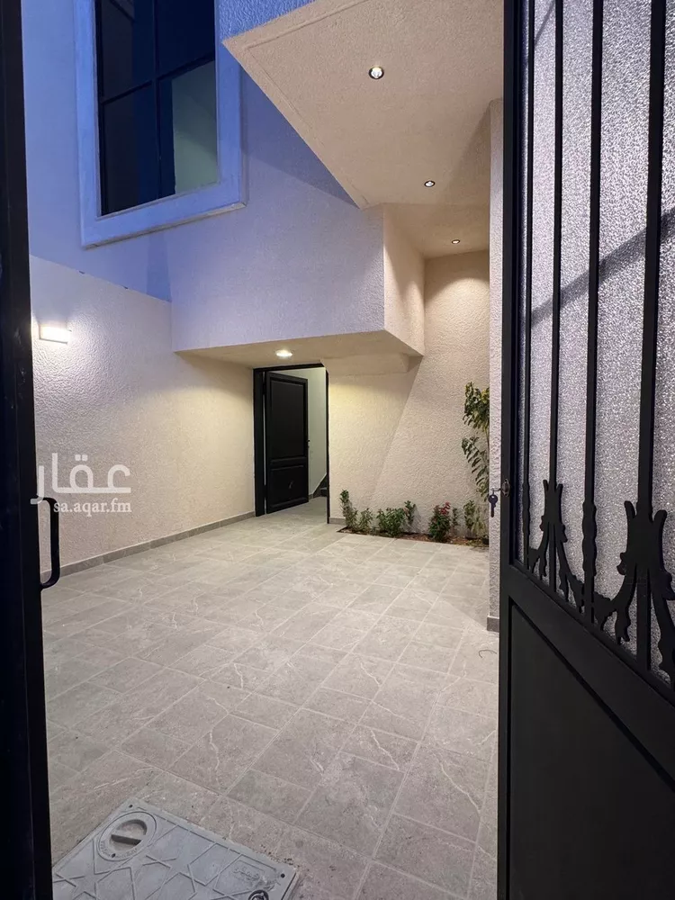 دور للبيع في شارع أربيل, حي الزهرة, مدينة الرياض, منطقة الرياض صورة 2