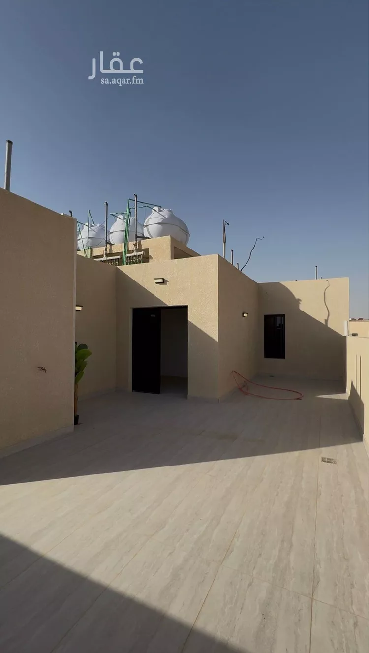 دور للبيع في شارع صفوان بن اليمان العبسي, حي الزهرة, مدينة الرياض, منطقة الرياض صورة 4