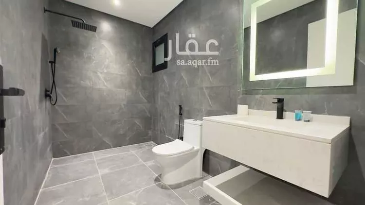 شقة للبيع في شارع Al Imam Saud Ibn Faysal Rd, حي حطين, مدينة الرياض, منطقة الرياض 20