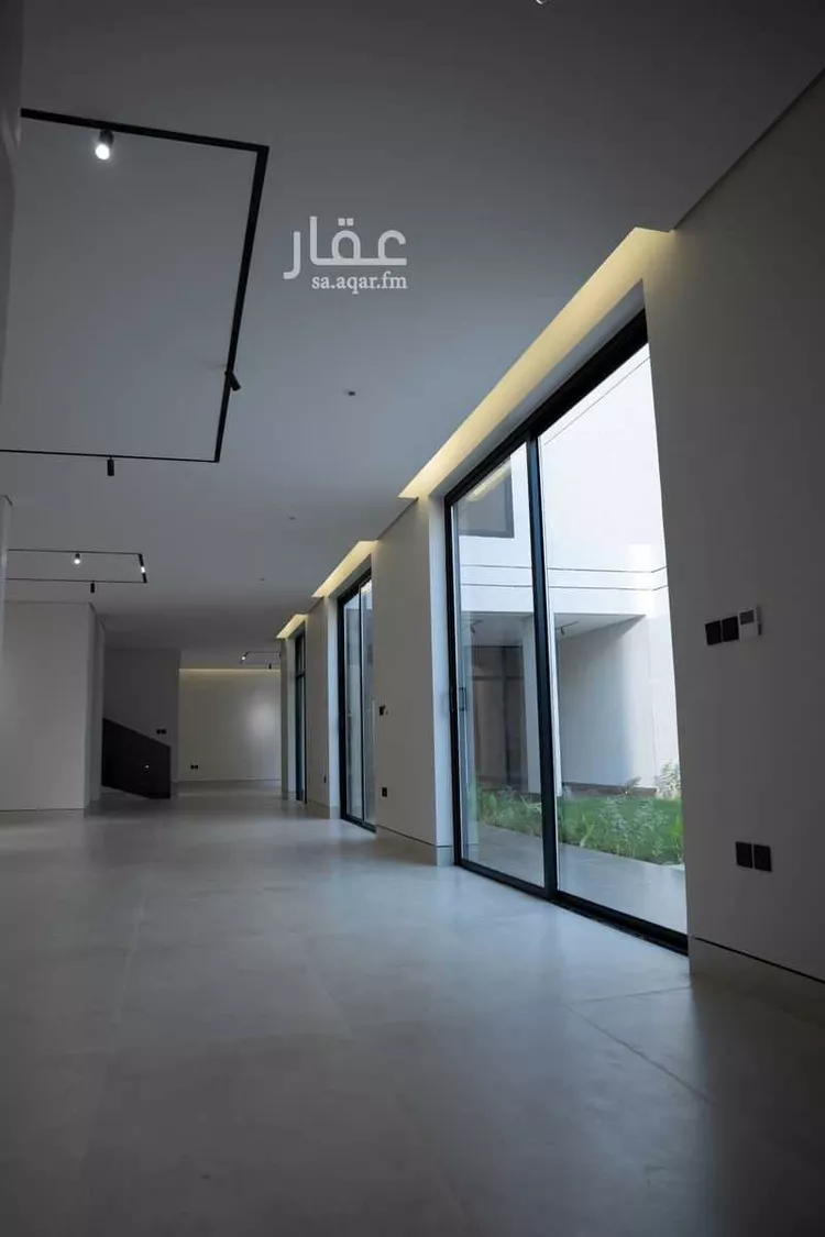 فيلا للبيع في شارع إبراهيم العقيلي, حي عرقة, مدينة الرياض, منطقة الرياض صورة 4
