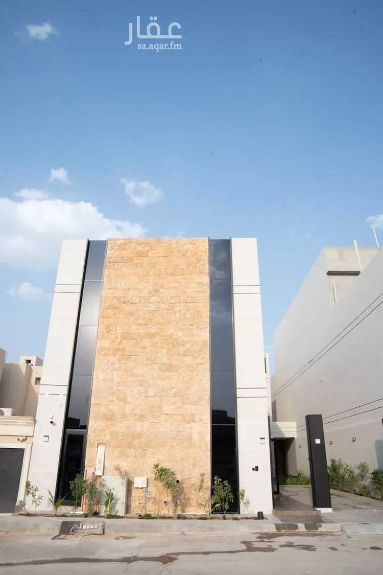 فيلا للبيع في شارع إبراهيم العقيلي, حي عرقة, مدينة الرياض, منطقة الرياض صورة 2