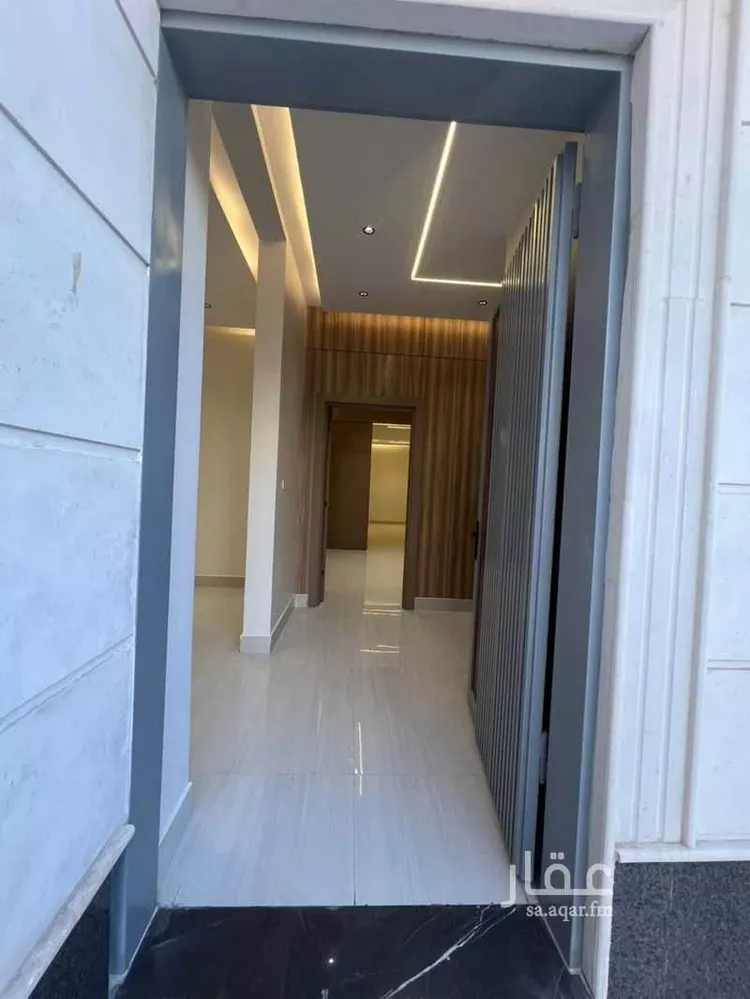 دور للبيع في شارع احمد بن عفيف, حي الجنادرية, مدينة الرياض, منطقة الرياض صورة 2