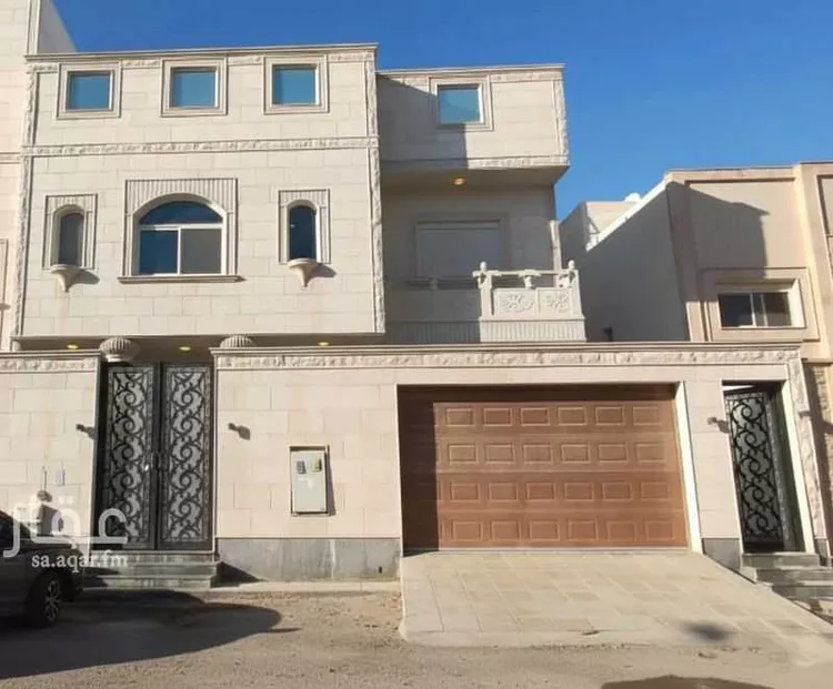 فيلا للبيع في شارع هلال الربعي, حي عرقة, مدينة الرياض, منطقة الرياض